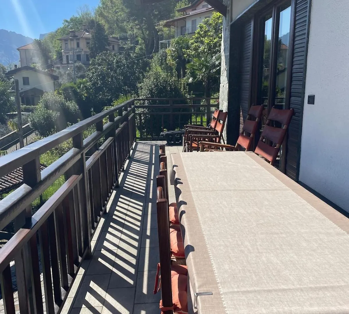 Casa Pescarino With Lake View And Hydromassage Apartment Mandello del Lario Italy
