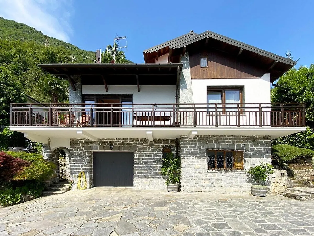 Casa Pescarino With Lake View And Hydromassage Apartment Mandello del Lario 0*,  Italy