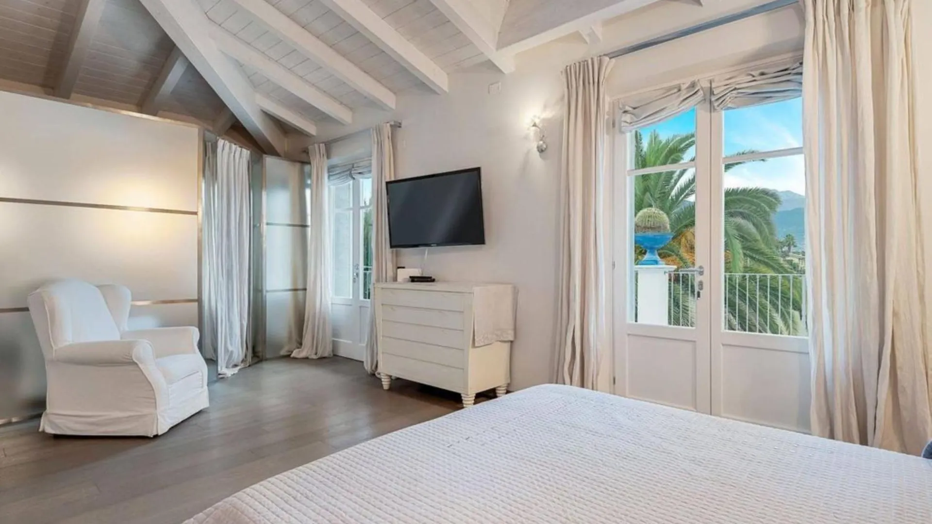 Casa Pescarino With Lake View And Hydromassage Apartment Mandello del Lario